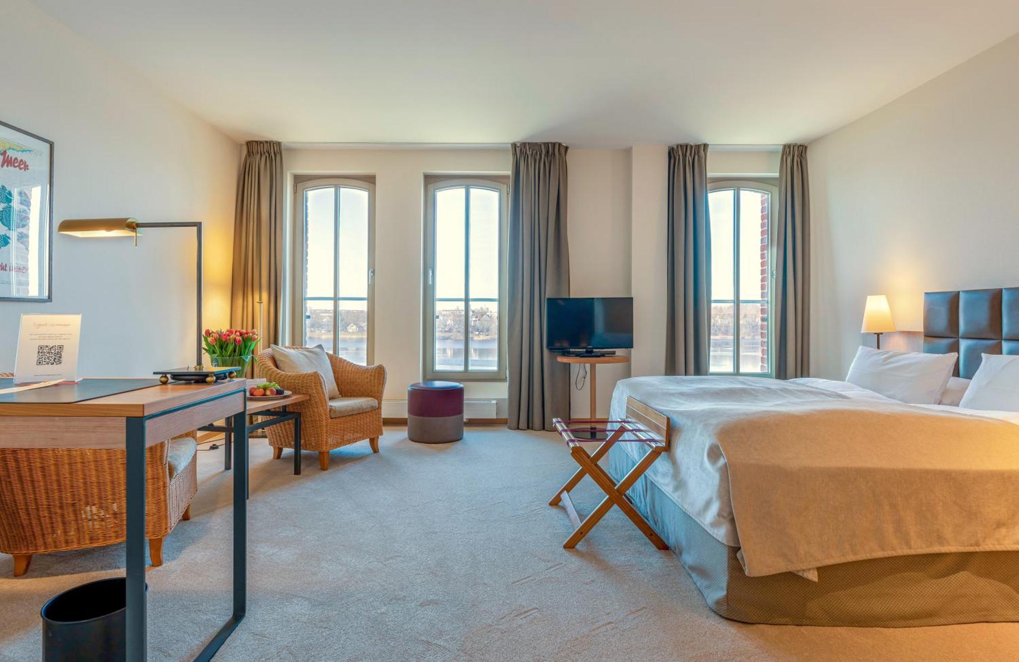 Hotel Speicher Am Ziegelsee Шверин Экстерьер фото